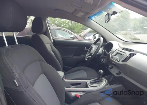 2016 Kia Sportage Lx z USA, uszkodzony, nr VIN KNDPB3AC5G7866622